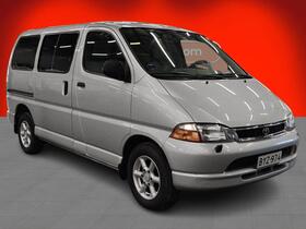 Toyota Hiace vaihtoauto