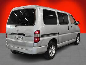 Toyota Hiace vaihtoauto