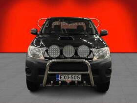 Toyota Hilux vaihtoauto