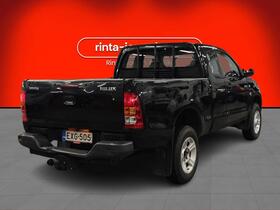 Toyota Hilux vaihtoauto