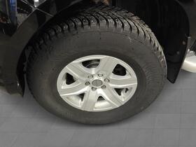 Nissan Navara vaihtoauto