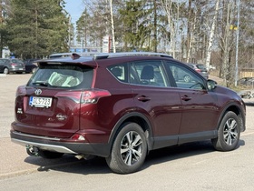 Toyota RAV4 vaihtoauto