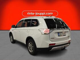 Mitsubishi Outlander PHEV vaihtoauto