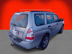 Subaru Forester vaihtoauto