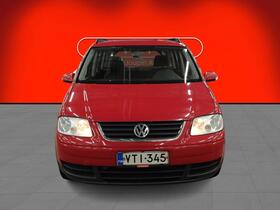 Volkswagen Touran vaihtoauto