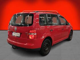 Volkswagen Touran vaihtoauto