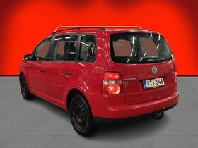 Volkswagen Touran vaihtoauto