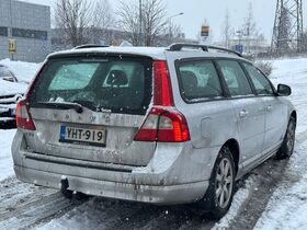 Volvo V70 vaihtoauto