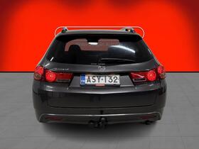 Honda Accord vaihtoauto