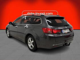 Honda Accord vaihtoauto