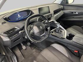 Peugeot 5008 vaihtoauto