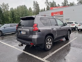 Toyota Land Cruiser vaihtoauto