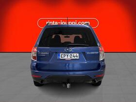 Subaru Forester vaihtoauto