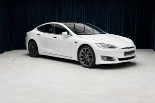 Tesla Model S vaihtoauto
