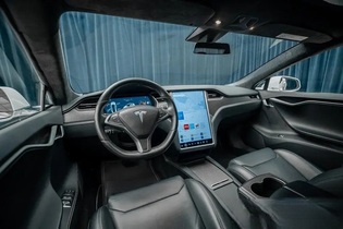 Tesla Model S vaihtoauto