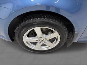 Volkswagen Touran vaihtoauto