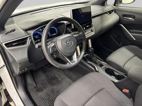 Toyota Corolla Cross vaihtoauto