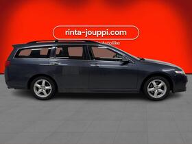 Honda Accord vaihtoauto