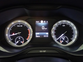 Skoda Karoq vaihtoauto