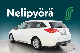 Toyota Auris vaihtoauto