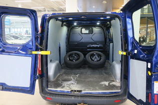 Ford Transit Custom vaihtoauto