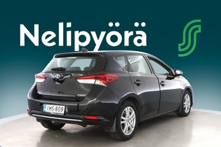 Toyota Auris vaihtoauto