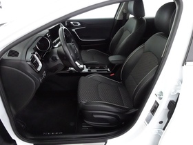 Kia XCeed vaihtoauto