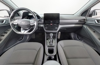 Hyundai IONIQ plug-in vaihtoauto