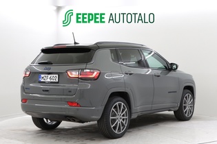 Jeep Compass vaihtoauto