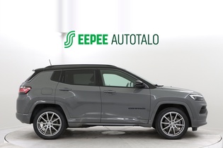 Jeep Compass vaihtoauto