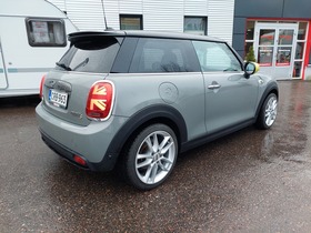Mini Cooper vaihtoauto