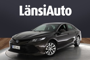 Toyota Camry vaihtoauto