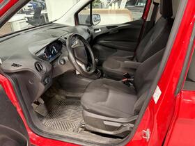 Ford Transit Courier vaihtoauto
