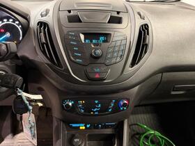 Ford Transit Courier vaihtoauto