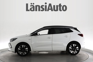 Opel Grandland vaihtoauto