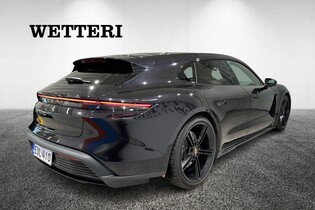 Porsche Taycan vaihtoauto