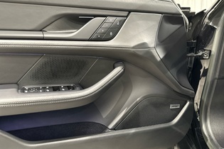 Porsche Taycan vaihtoauto