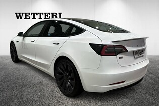 Tesla Model 3 vaihtoauto