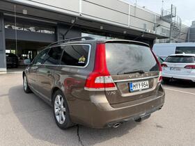 Volvo V70 vaihtoauto