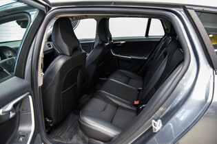 Volvo V60 Cross Country vaihtoauto