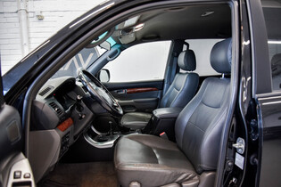 Toyota Land Cruiser vaihtoauto
