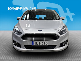 Ford S-MAX vaihtoauto