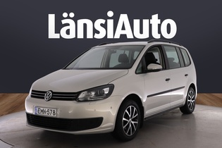 Volkswagen Touran vaihtoauto