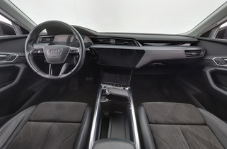 Audi e-tron vaihtoauto