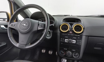 Opel Corsa vaihtoauto