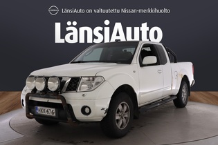 Nissan Navara vaihtoauto