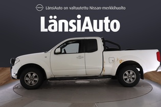 Nissan Navara vaihtoauto