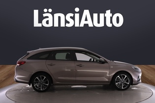 Hyundai i30 Wagon vaihtoauto