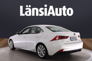 Lexus IS vaihtoauto