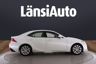 Lexus IS vaihtoauto